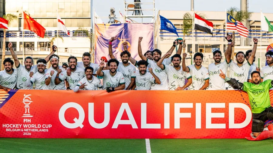 Pakistan and England book World Cup tickets with semi-final wins