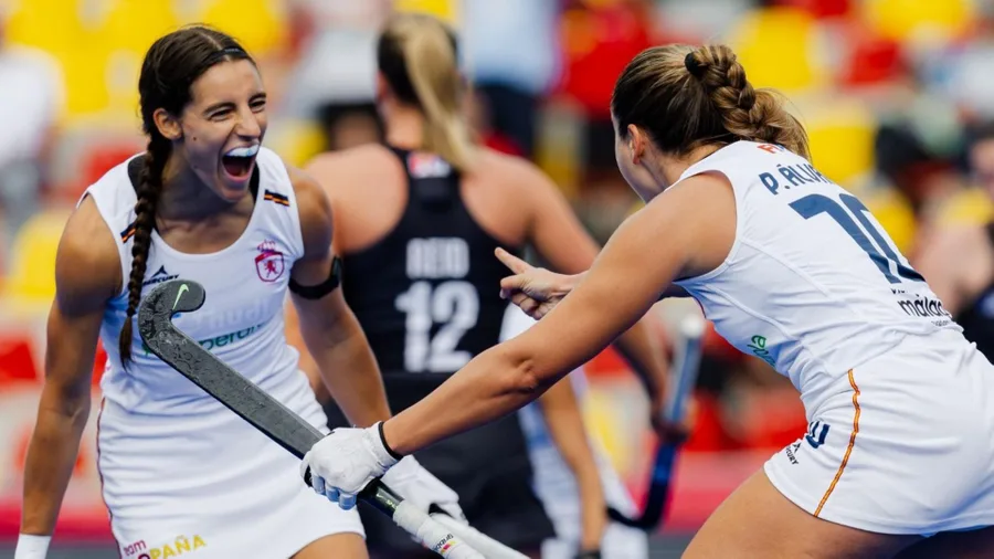 Late drama lights up final day of Pool action at FIH Hockey World Cup